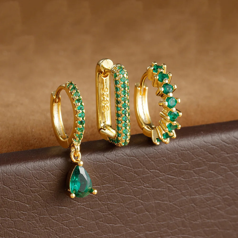 Set de 3 boucles d’oreilles géométriques en forme de U – Style vintage doré