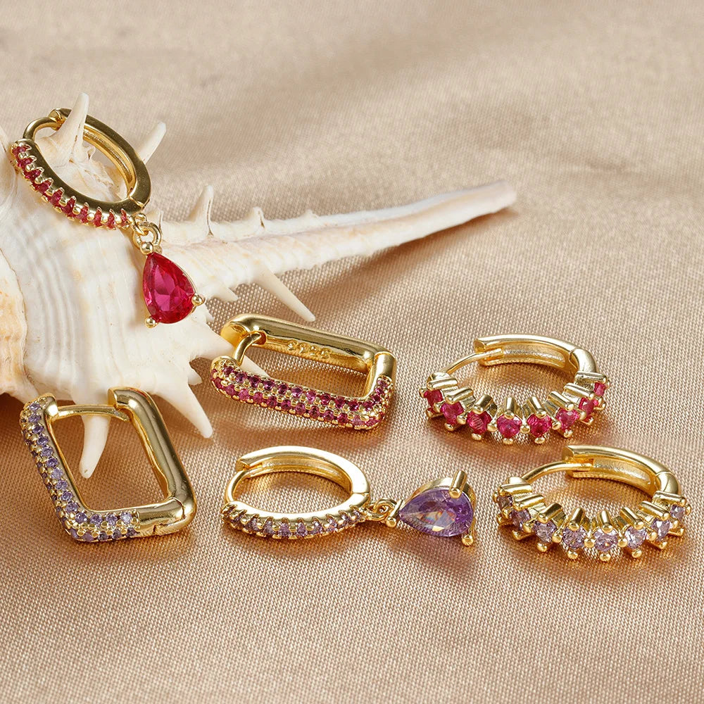 Set de 3 boucles d’oreilles géométriques en forme de U – Style vintage doré